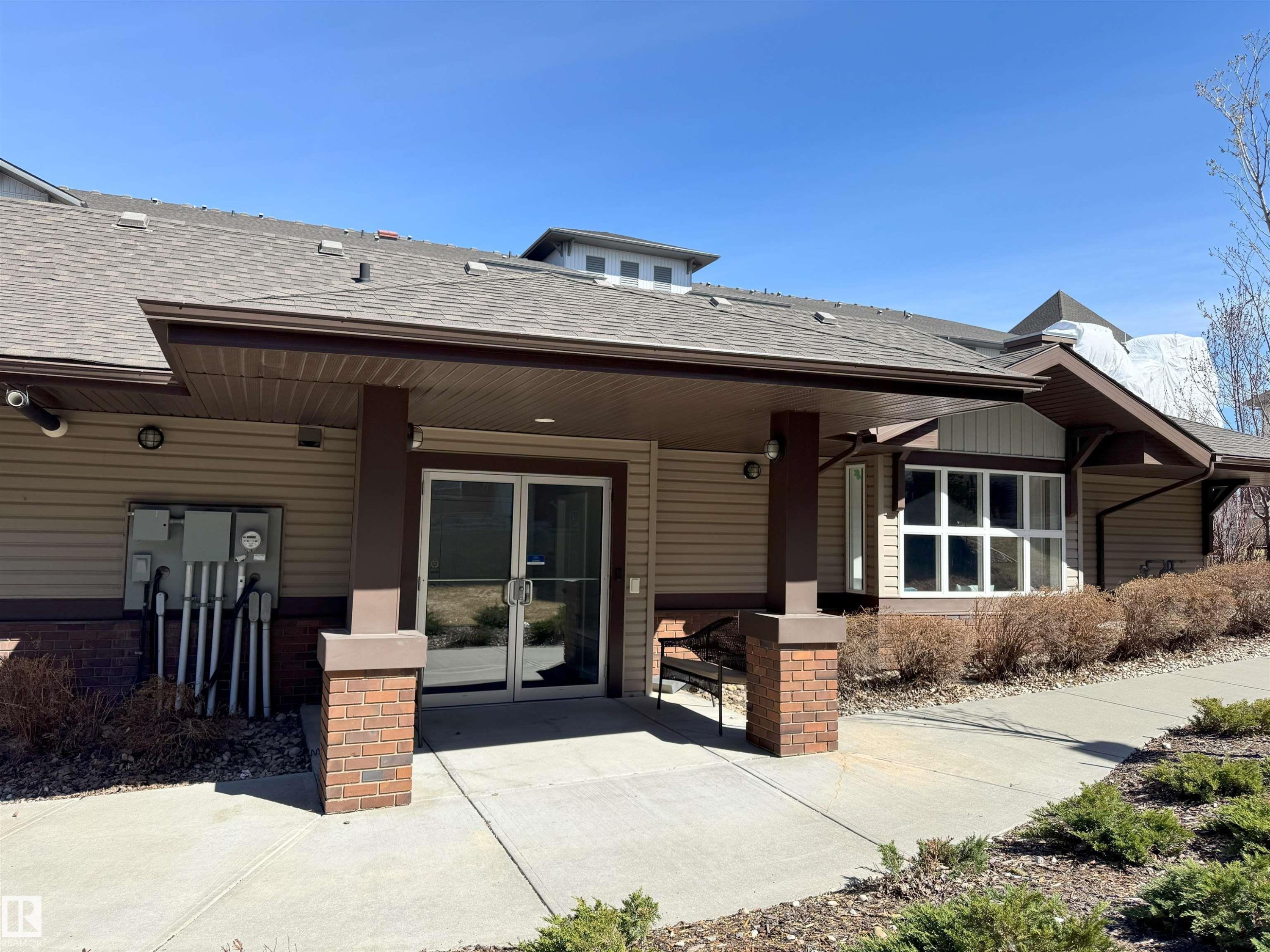 












406 667 WATT Boulevard

,
Edmonton,




AB
T6X 0Y2

