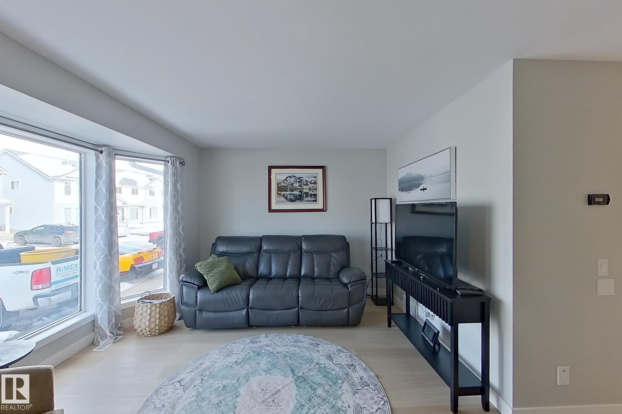 












121 1 ABERDEEN Way

,
Stony Plain,




AB
T7Z 1M9

