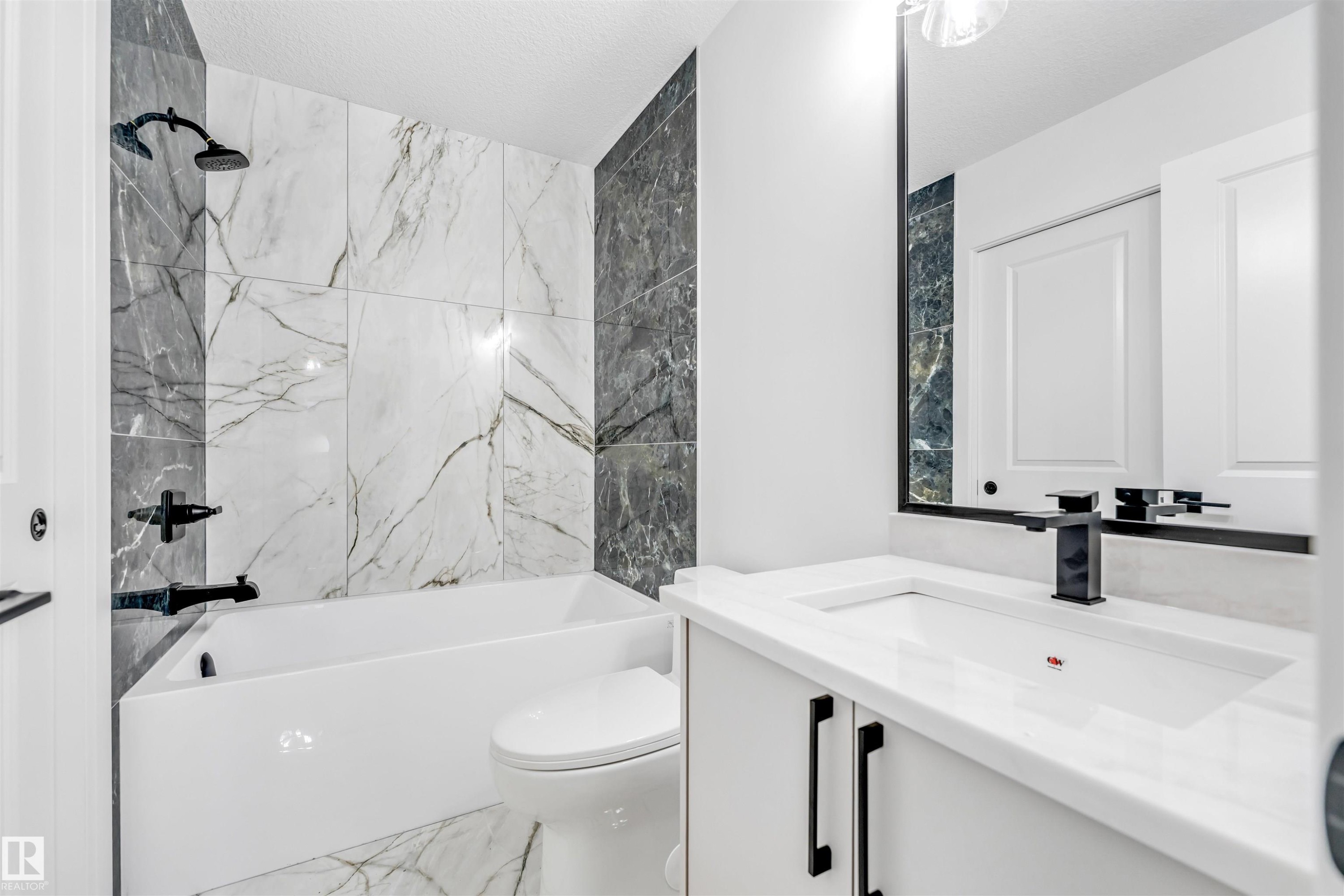 












136 Creekside Lane

,
Leduc,




AB
T9E 1T1

