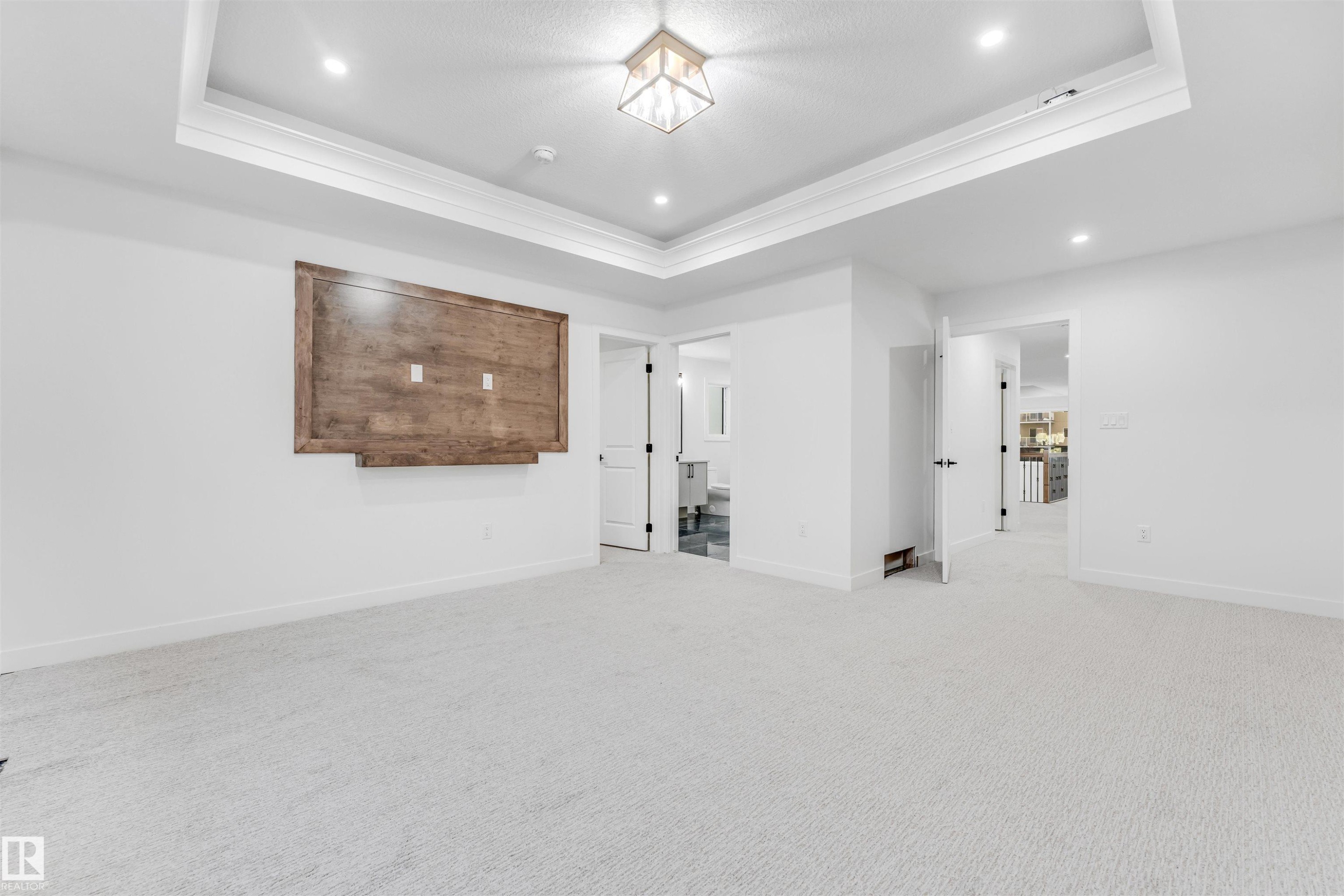 












136 Creekside Lane

,
Leduc,




AB
T9E 1T1

