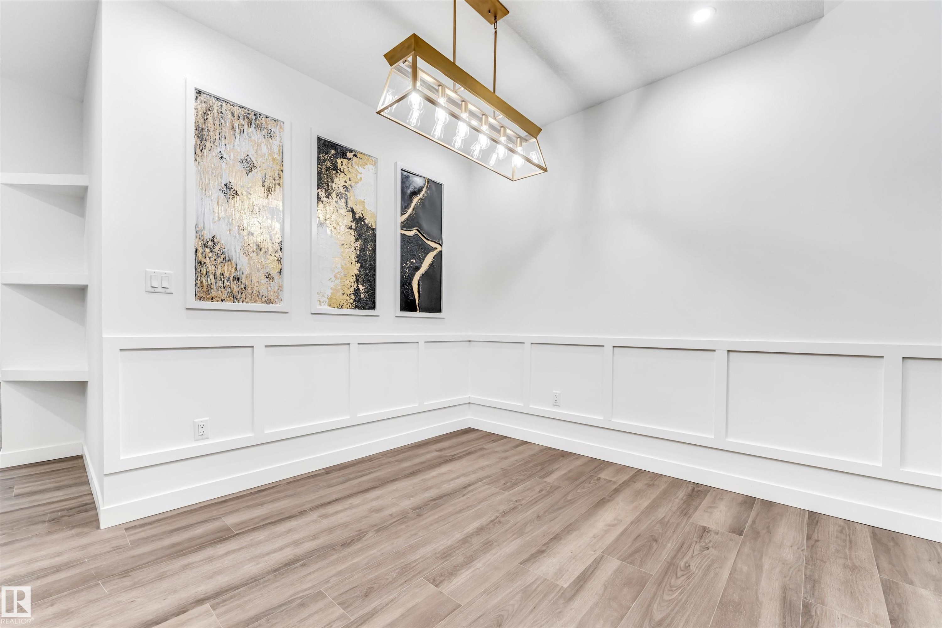 












136 Creekside Lane

,
Leduc,




AB
T9E 1T1

