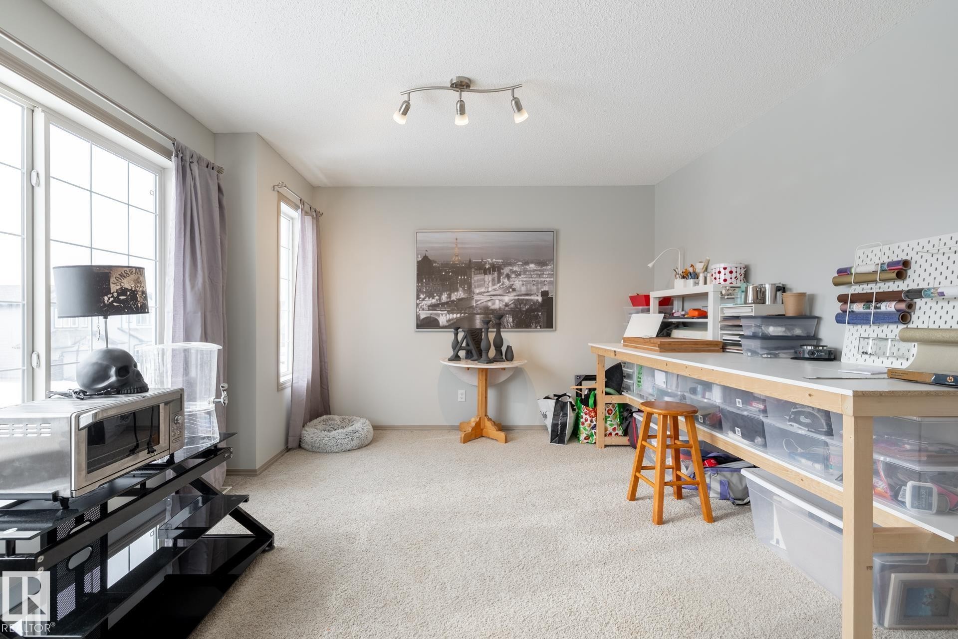 












3312 17B Avenue

,
Edmonton,




AB
T6T 0P3

