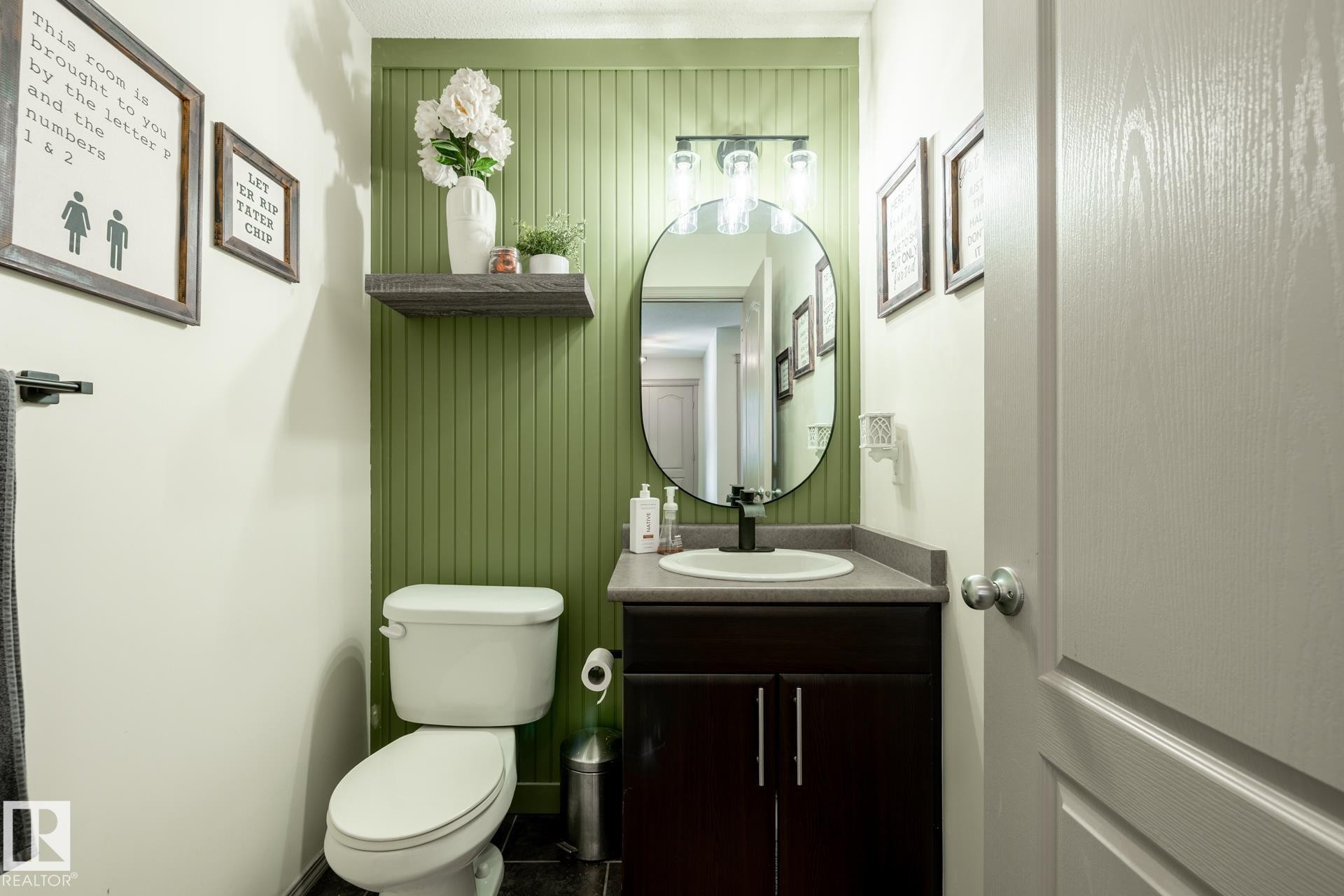 












3312 17B Avenue

,
Edmonton,




AB
T6T 0P3

