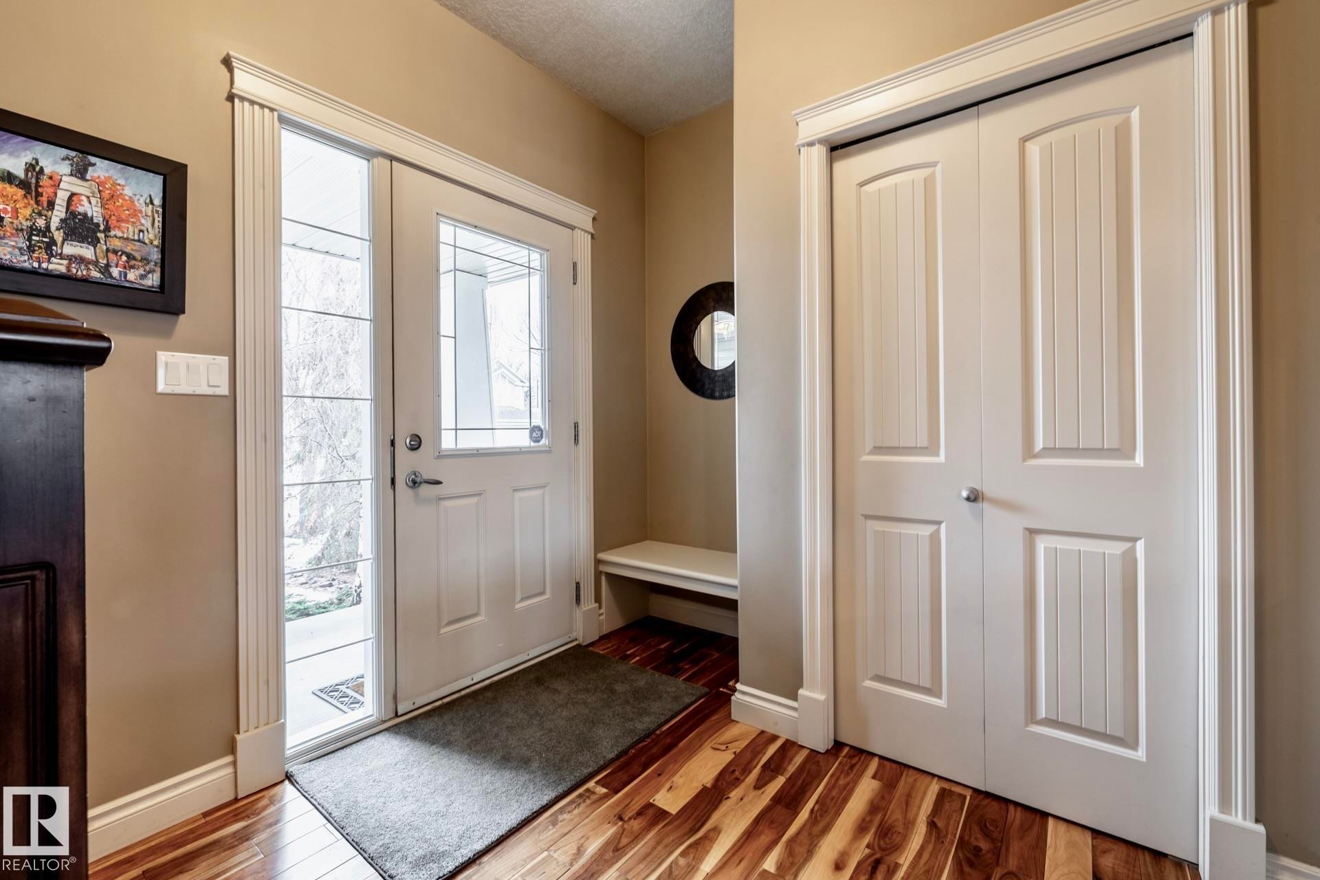 












4815 209 Street

,
Edmonton,




AB
T6M 3A4

