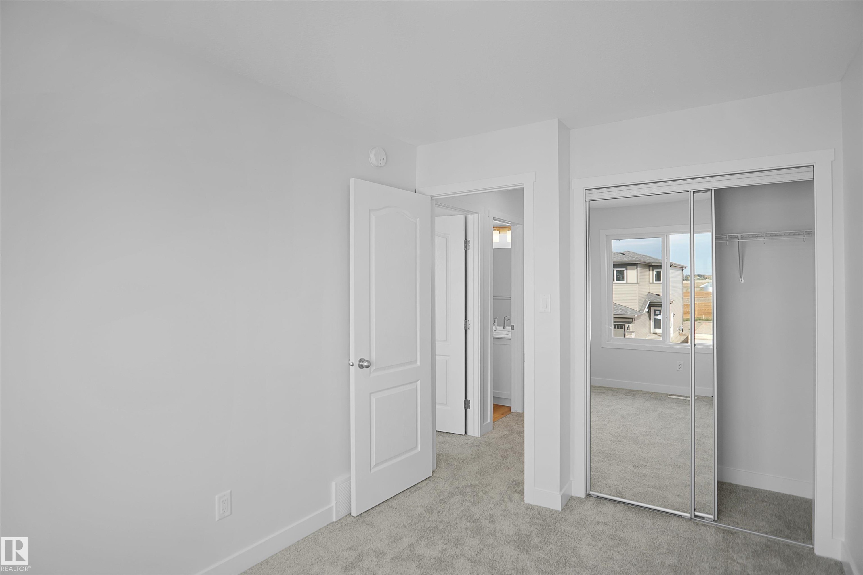 












18164 74 Street

,
Edmonton,




AB
T5Z 0V4

