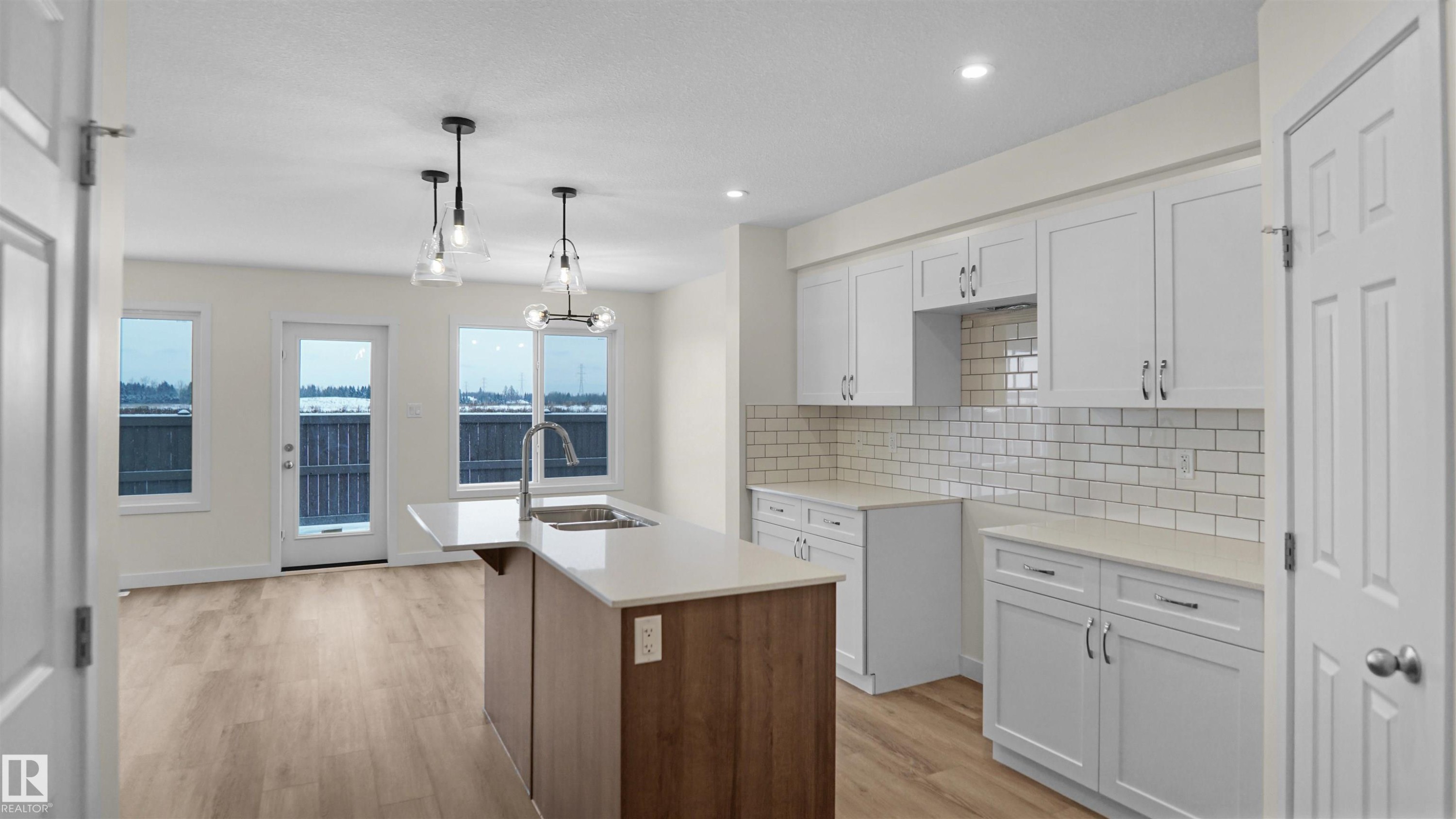 












18830 29 Avenue

,
Edmonton,




AB
T6M 3C3

