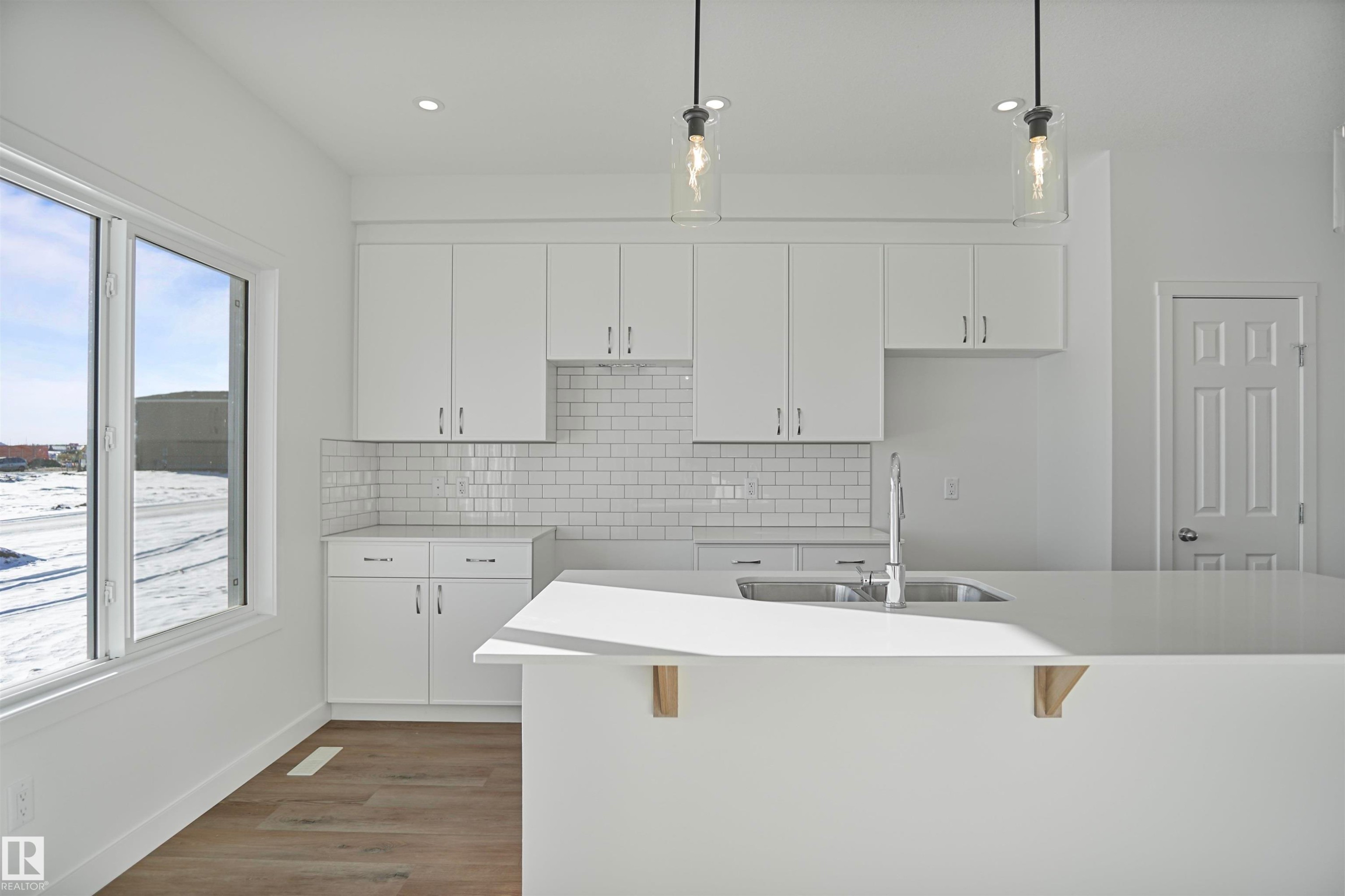












1232 MCLEOD Avenue

,
Spruce Grove,




AB
T7X 4B7

