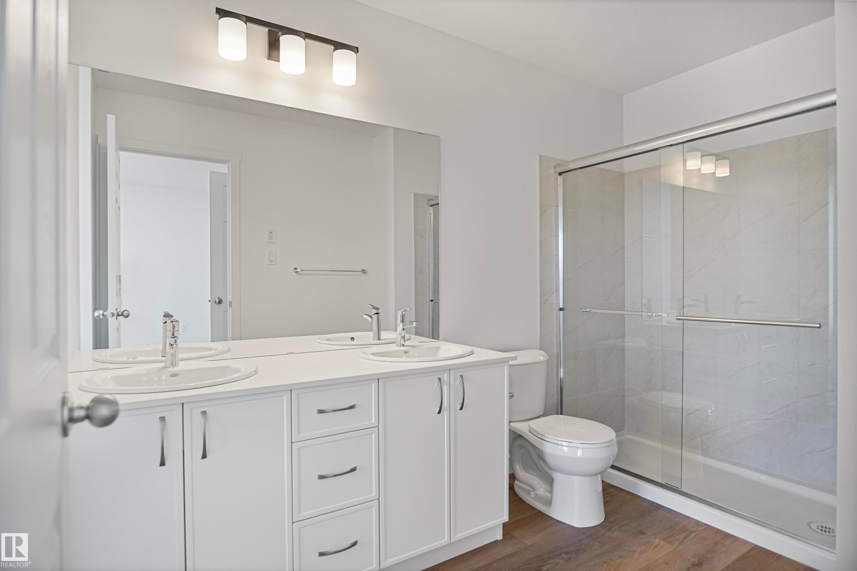 












1232 MCLEOD Avenue

,
Spruce Grove,




AB
T7X 4B7


