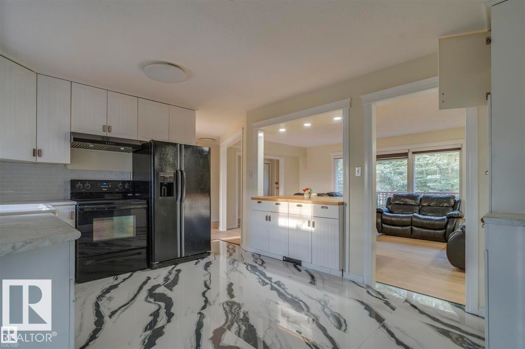 












52028 RGE ROAD 231

,
Rural Strathcona County,




AB
T8B 1A3

