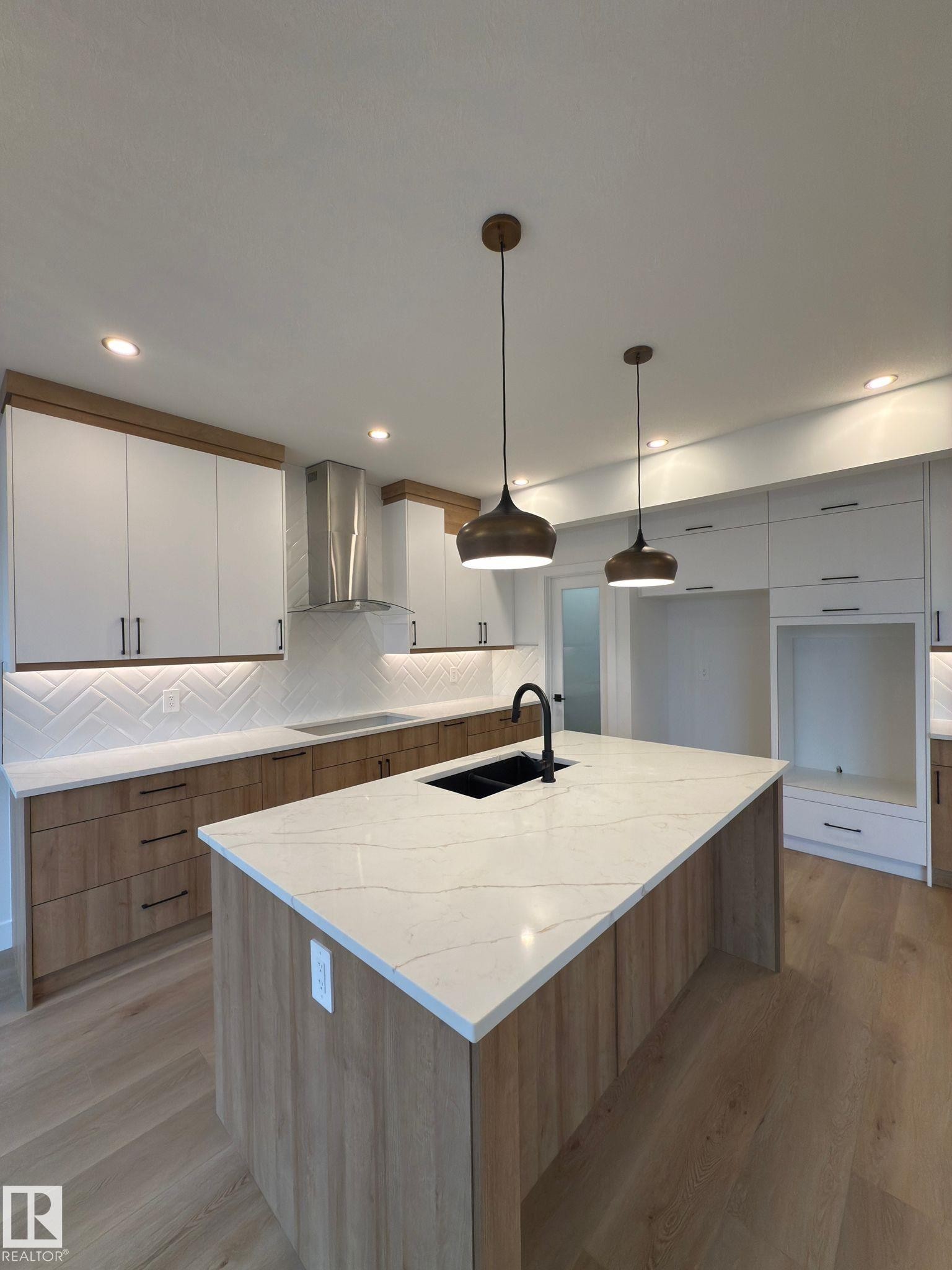 












5001 46 Street

,
Redwater,




AB
T5K 2J1

