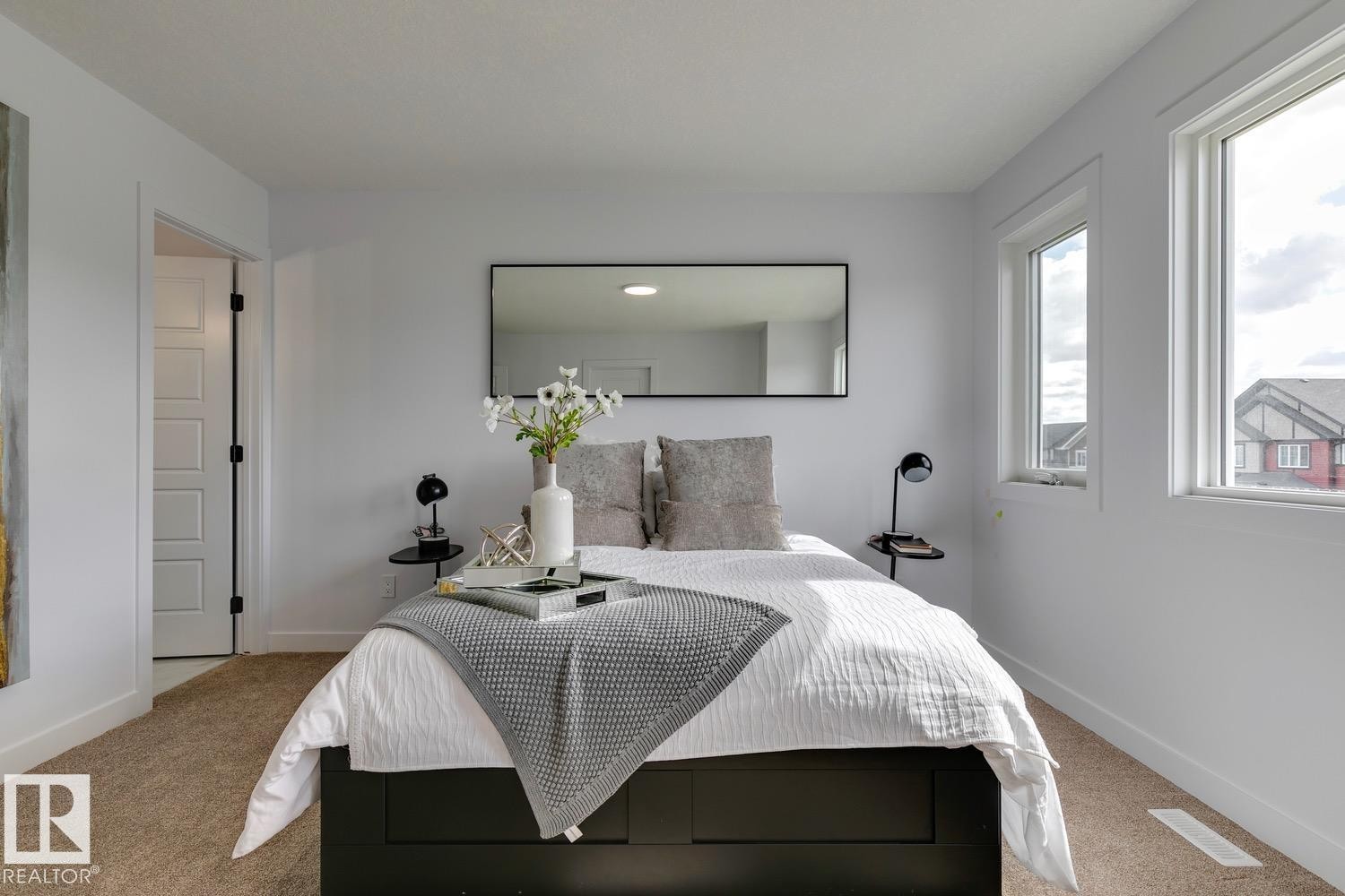 












10213 92A Avenue NW

,
Morinville,




AB
T8R 2R4

