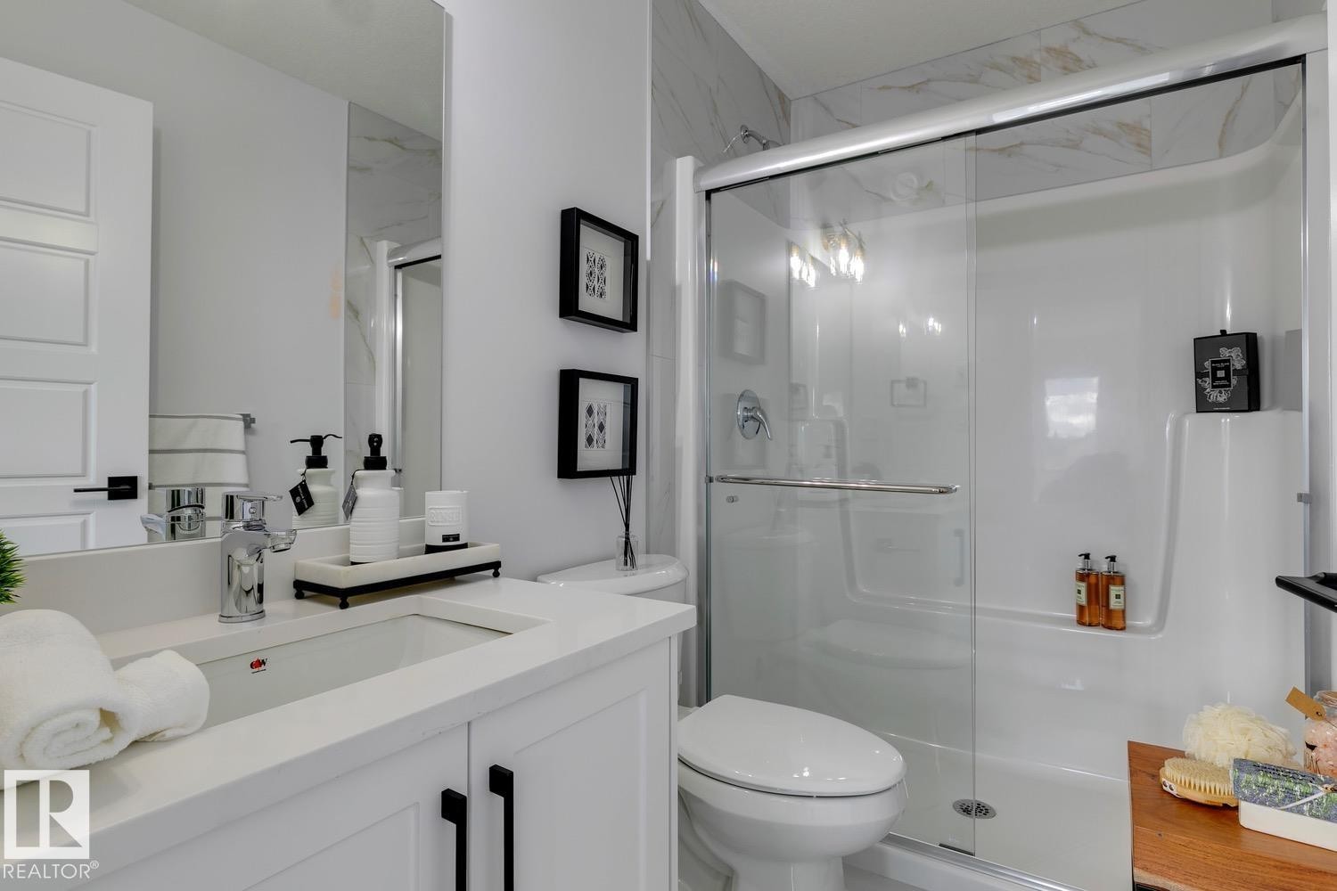 












10213 92A Avenue NW

,
Morinville,




AB
T8R 2R4

