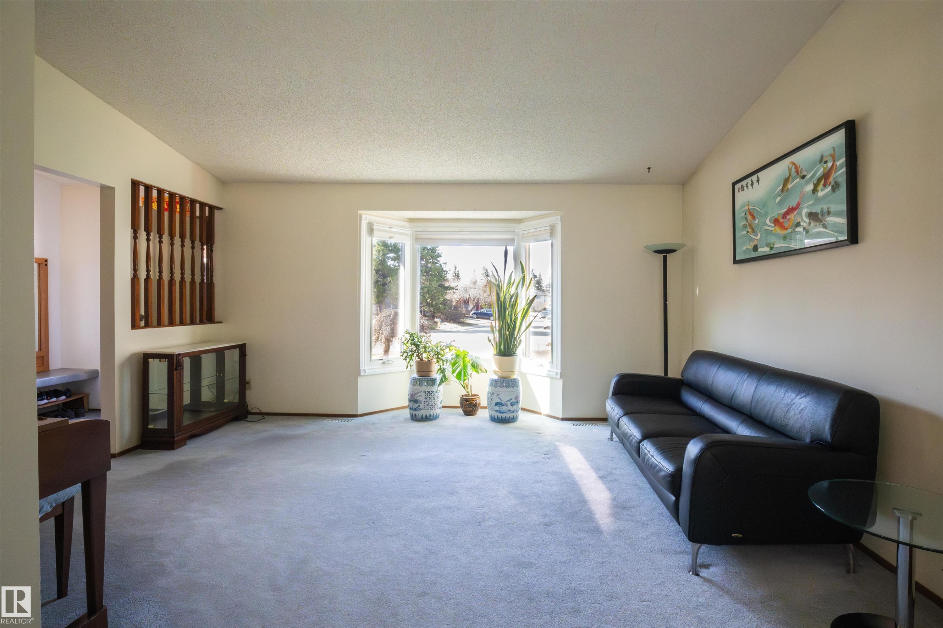 












4724 38B Avenue NW

,
Edmonton,




AB
T6L 5B9


