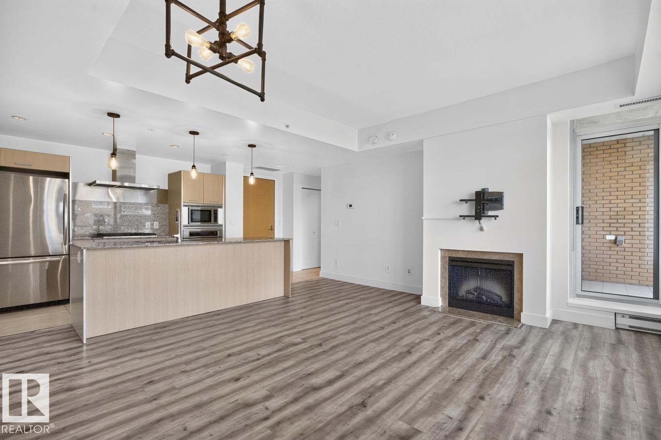 












#407 2504 109 ST NW

,
Edmonton,




AB
T6J 2H3

