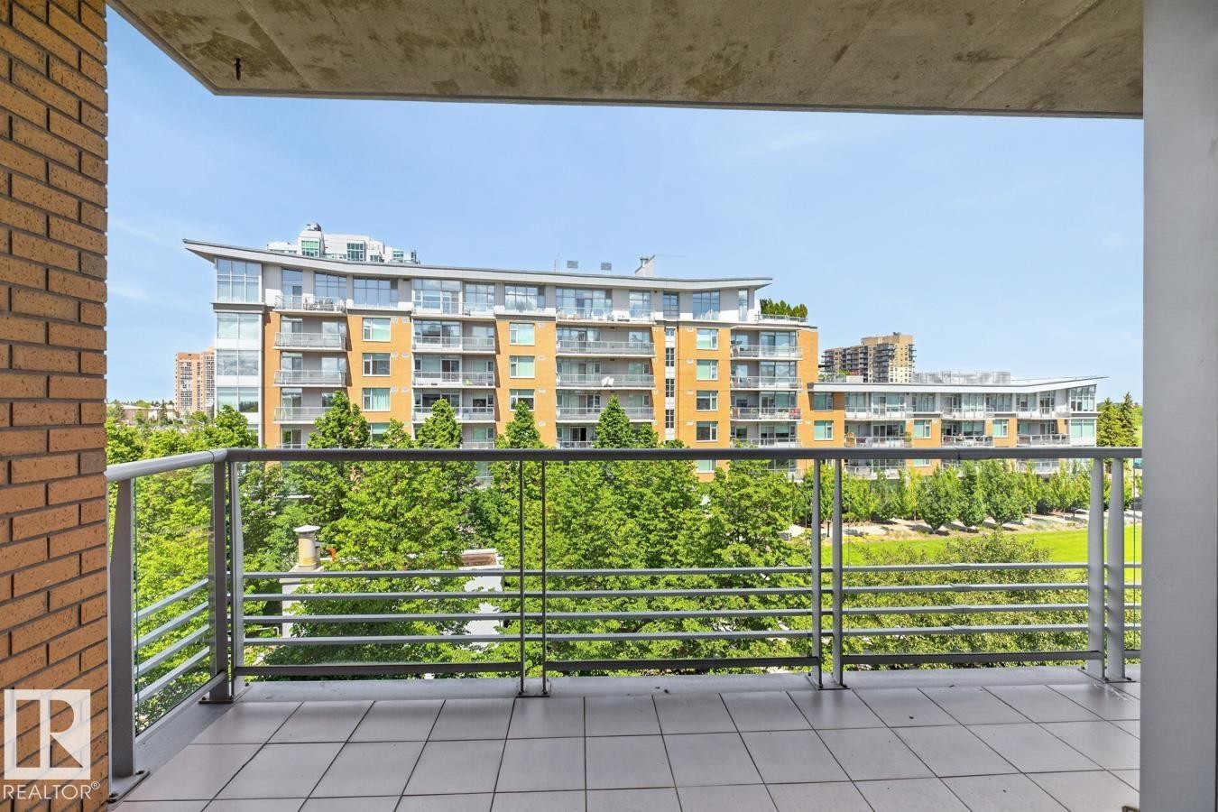 












#407 2504 109 ST NW

,
Edmonton,




AB
T6J 2H3

