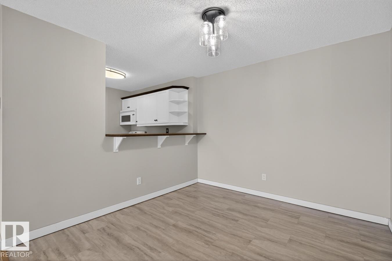 












#405 10545 SASKATCHEWAN DR NW

,
Edmonton,




AB
T6E 6C6

