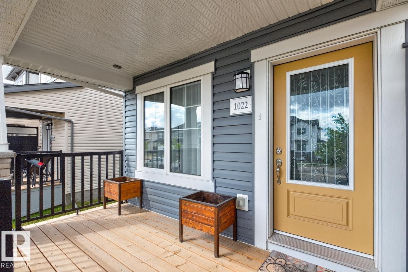 












1022 HEARTHSTONE Boulevard 

,
Sherwood Park,




AB
T8H 3A4

