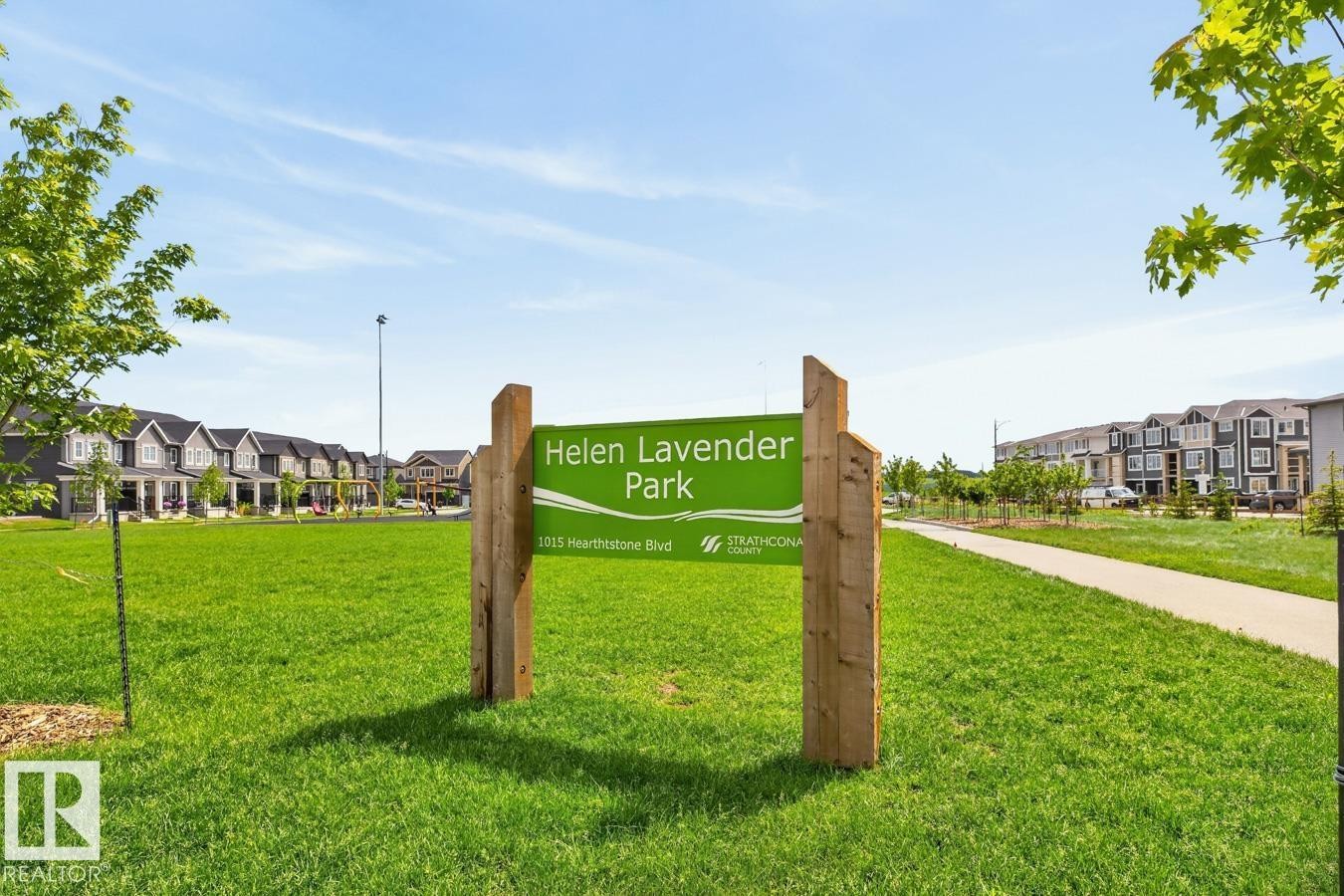 












1022 HEARTHSTONE Boulevard 

,
Sherwood Park,




AB
T8H 3A4

