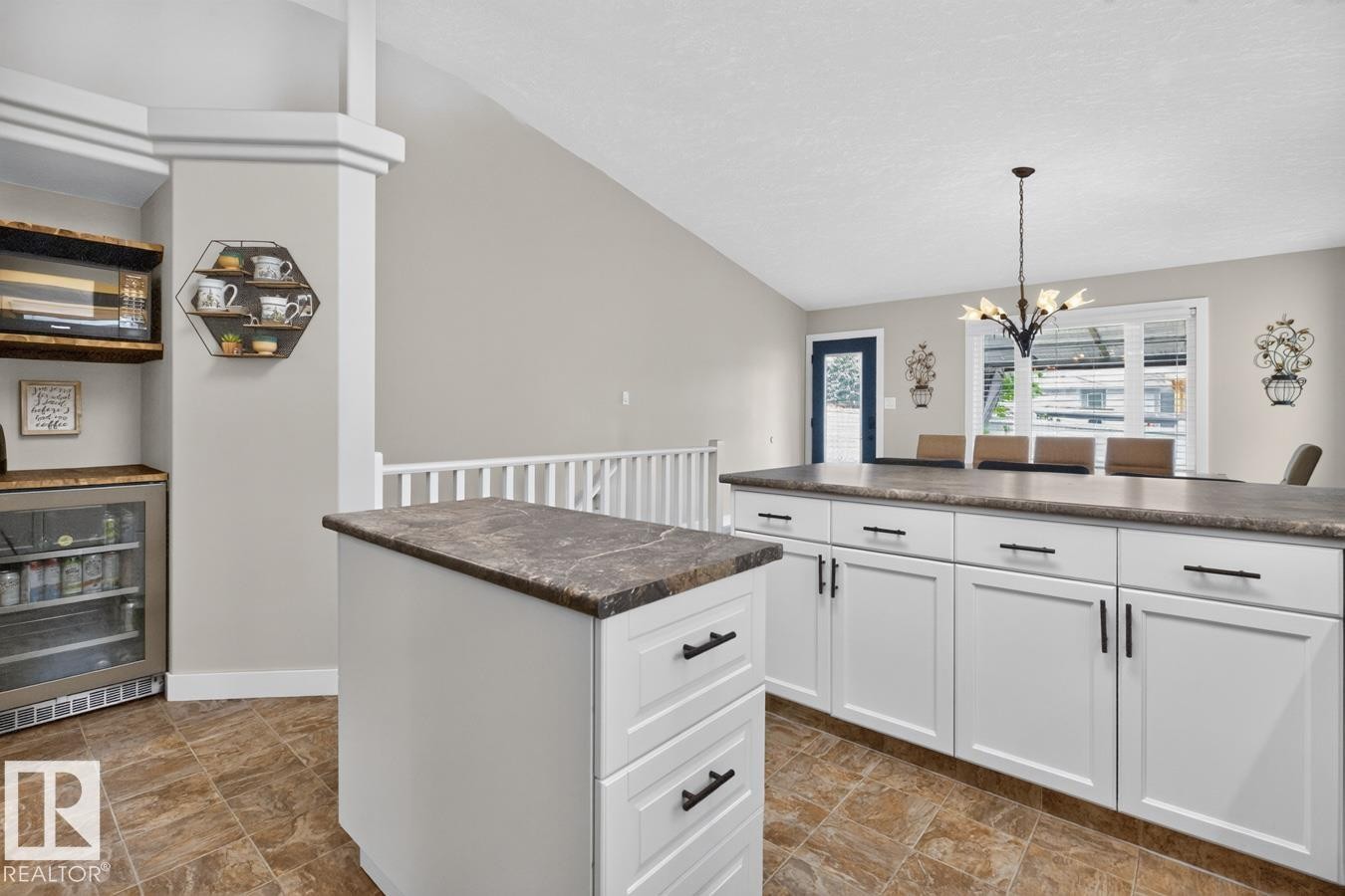 












448 ORMSBY Road NW

,
Edmonton,




AB
T5T 6B1

