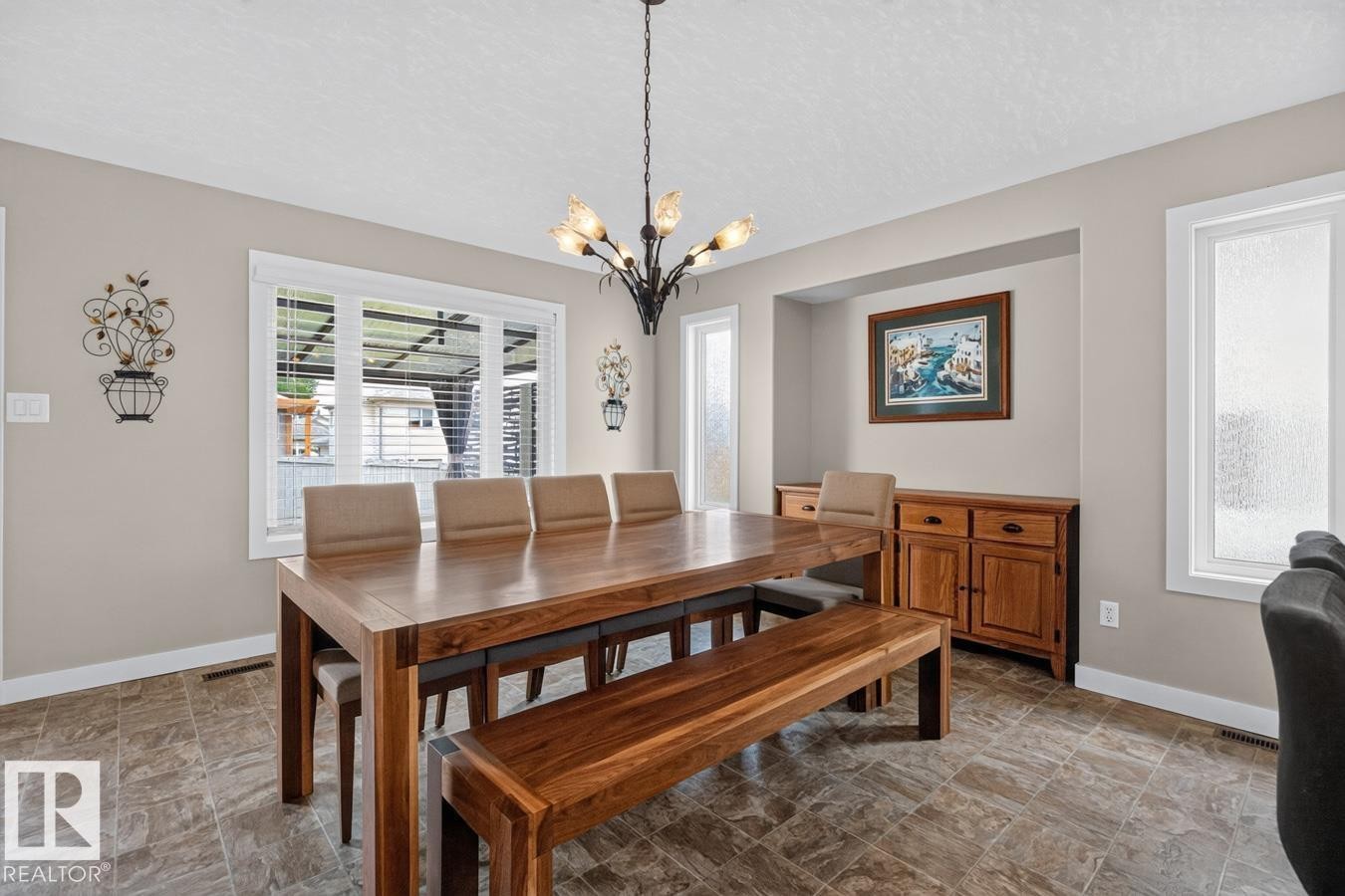 












448 ORMSBY Road NW

,
Edmonton,




AB
T5T 6B1

