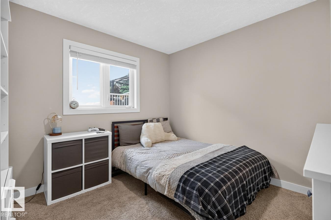












448 ORMSBY Road NW

,
Edmonton,




AB
T5T 6B1

