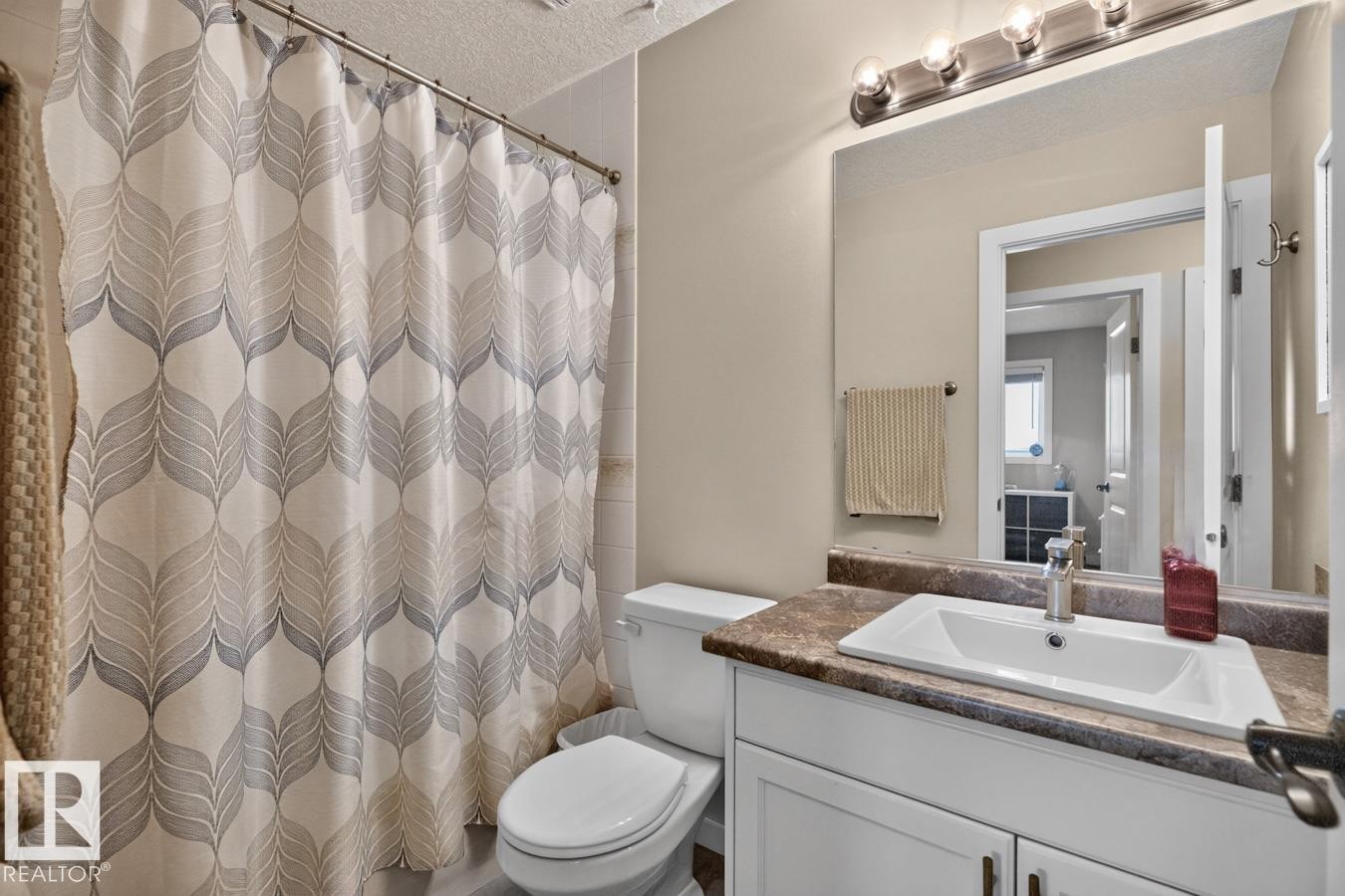 












448 ORMSBY Road NW

,
Edmonton,




AB
T5T 6B1

