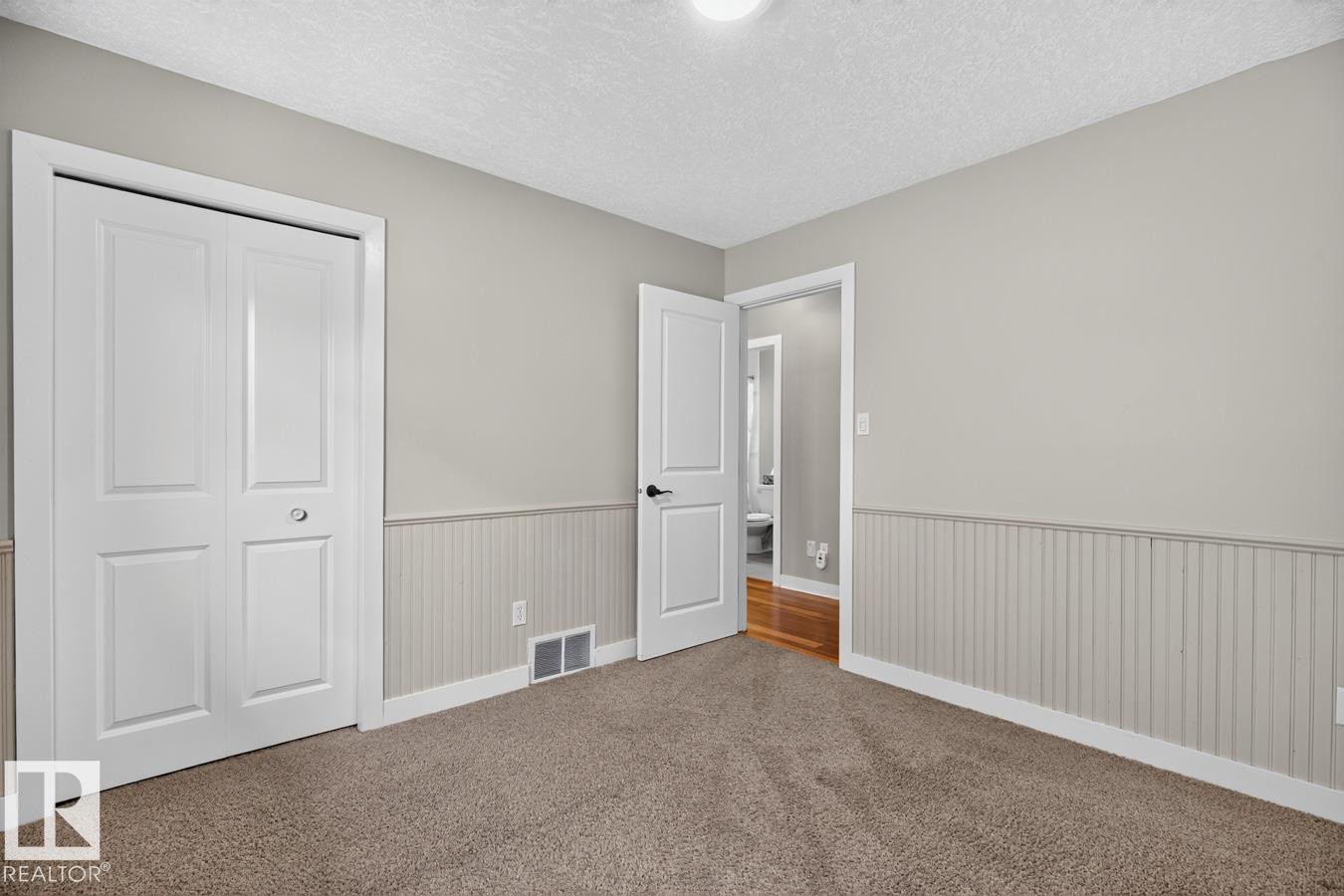 












448 ORMSBY Road NW

,
Edmonton,




AB
T5T 6B1

