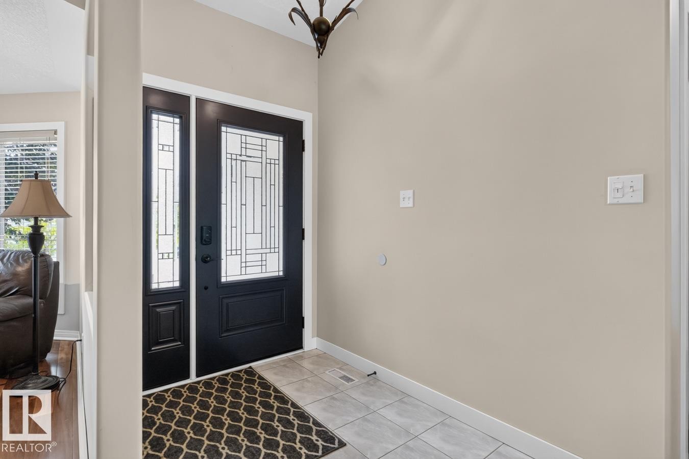 












448 ORMSBY Road NW

,
Edmonton,




AB
T5T 6B1

