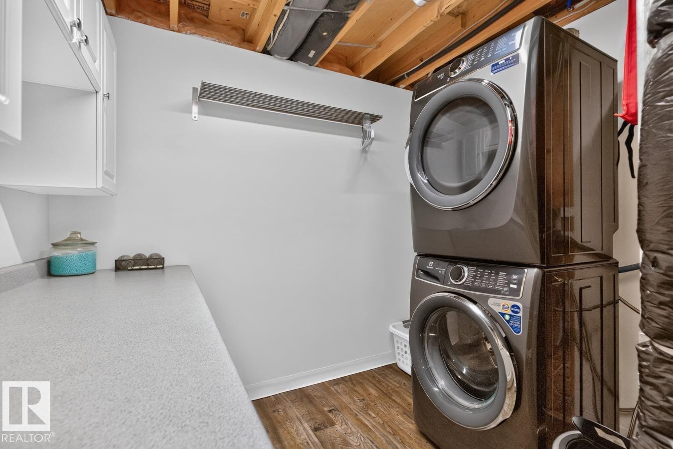 












448 ORMSBY Road NW

,
Edmonton,




AB
T5T 6B1

