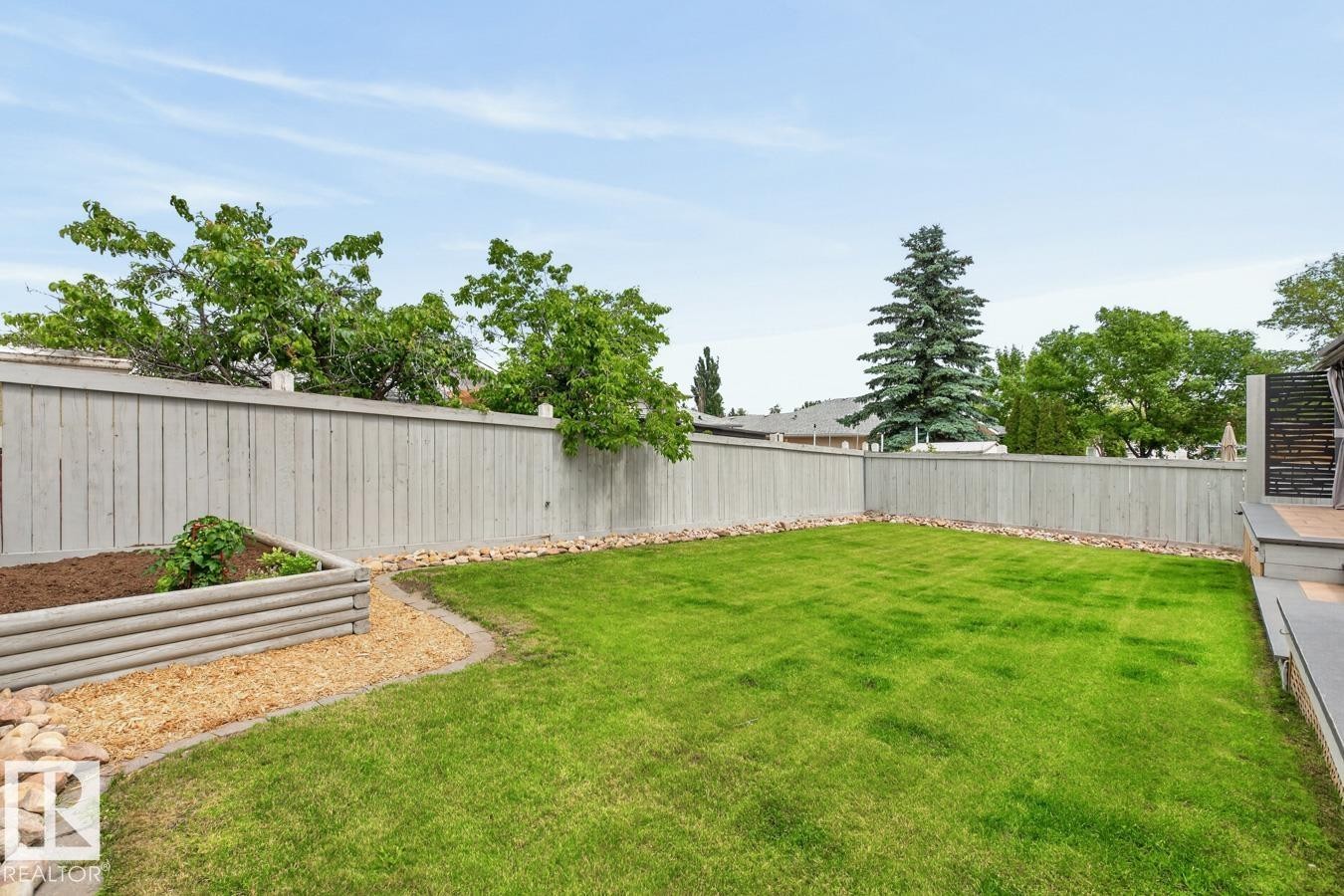 












448 ORMSBY Road NW

,
Edmonton,




AB
T5T 6B1

