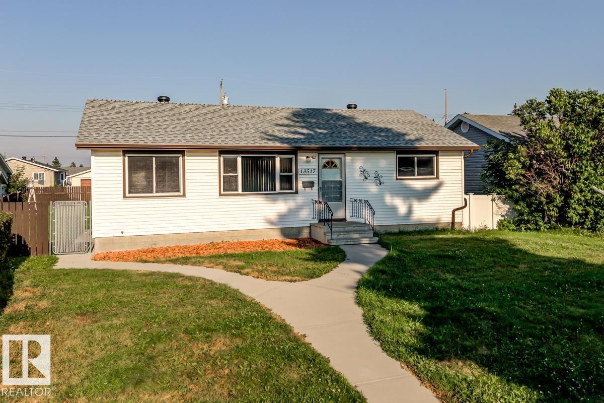 












13517 136 Street NW

,
Edmonton,




AB
T5L 2A2

