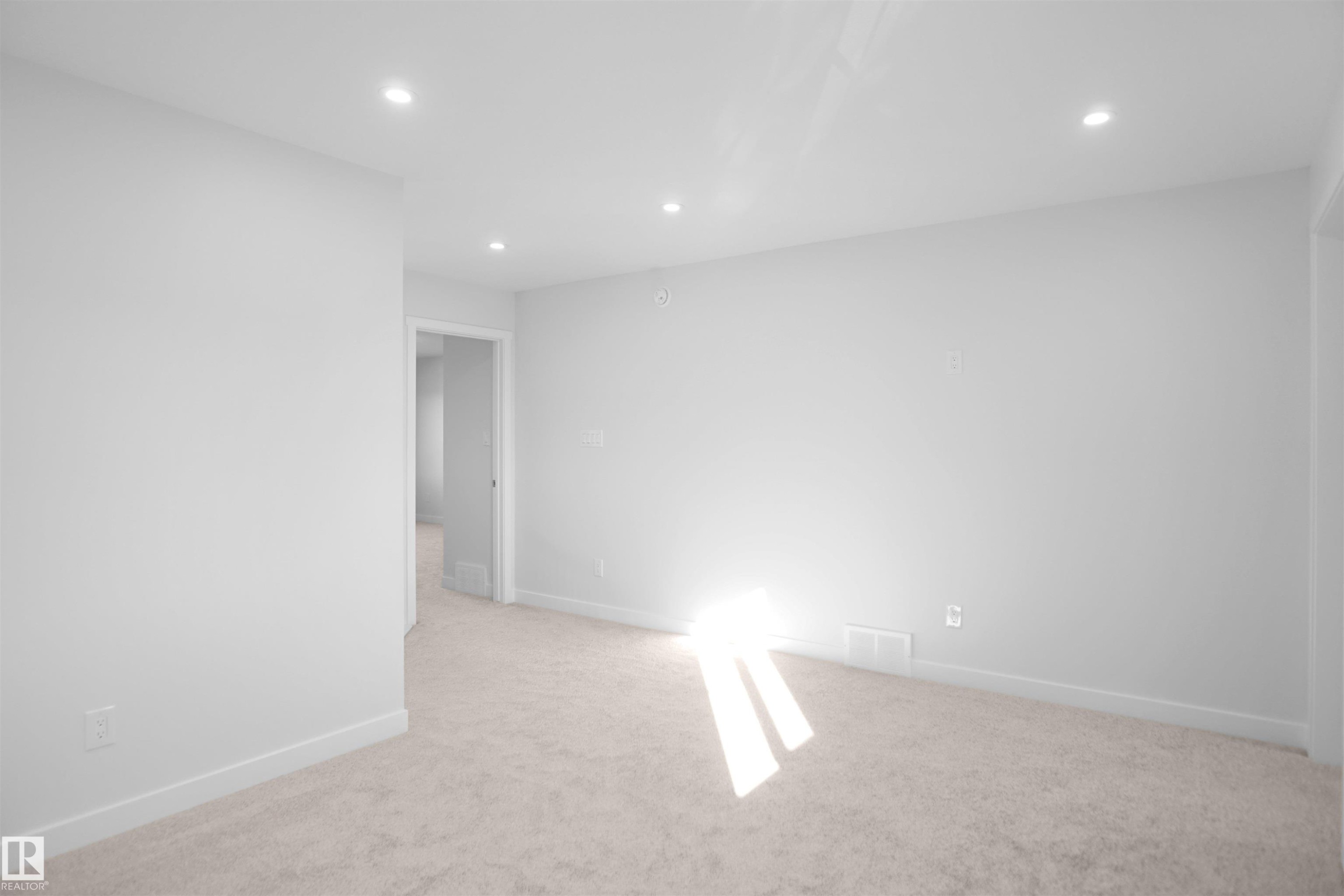 












22940 82 Avenue NW

,
Edmonton,




AB
T5T 4H5

