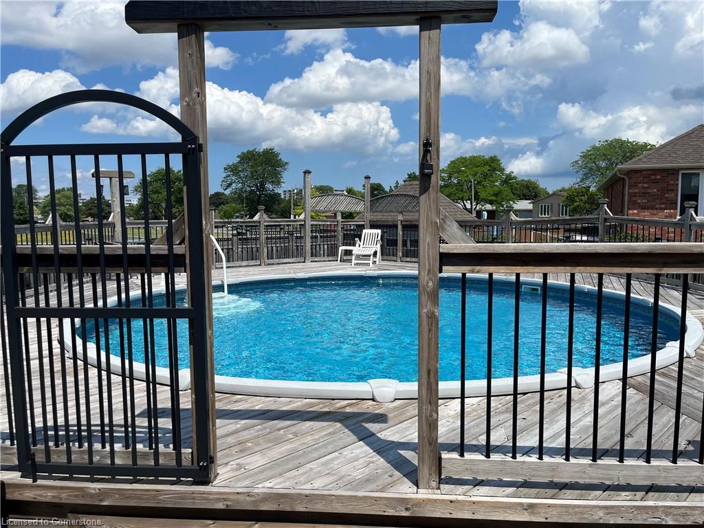 









86


Jeremiah

Court,
Hamilton,




ON
L8V 0A3

