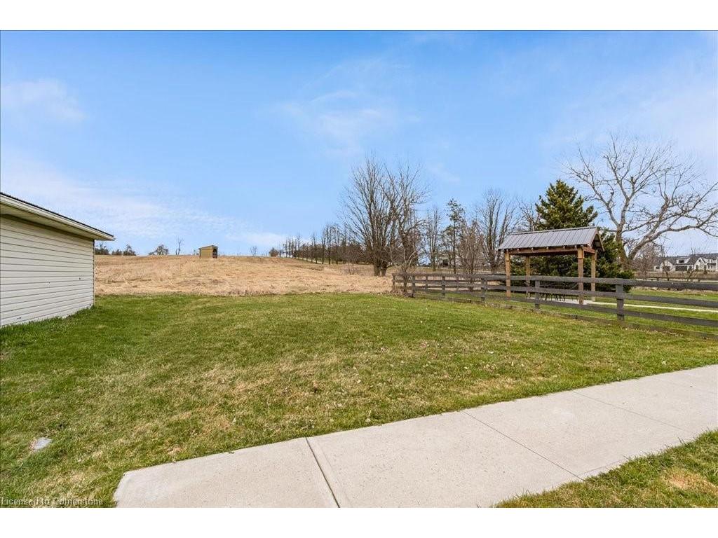 









337


Highway 52

 North,
Ancaster,




ON
L0R 1T0

