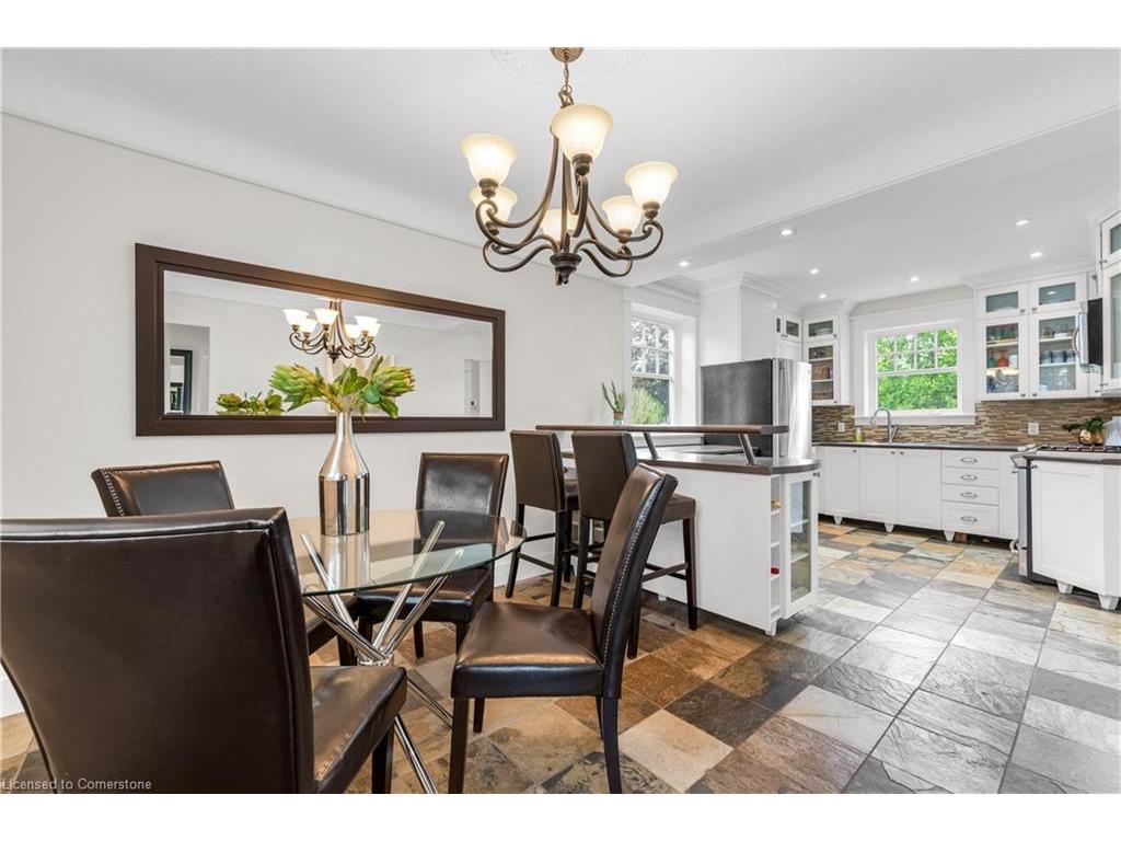 









605


Emerald

Street,
Burlington,




ON
L7R 2P3

