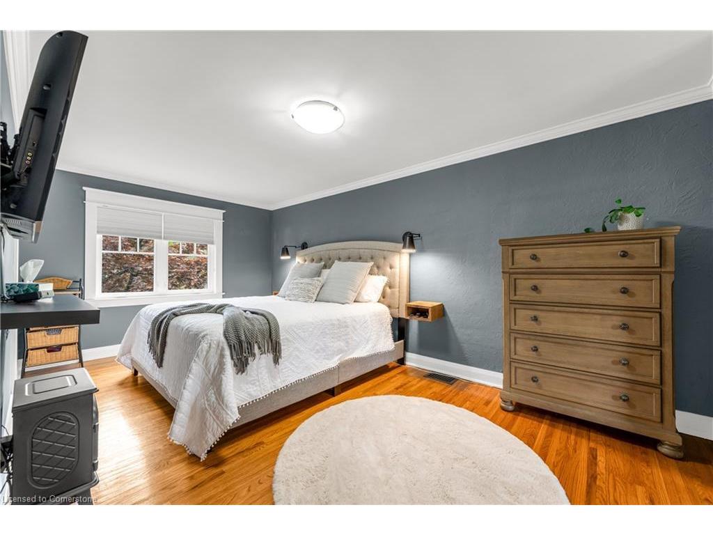 









605


Emerald

Street,
Burlington,




ON
L7R 2P3

