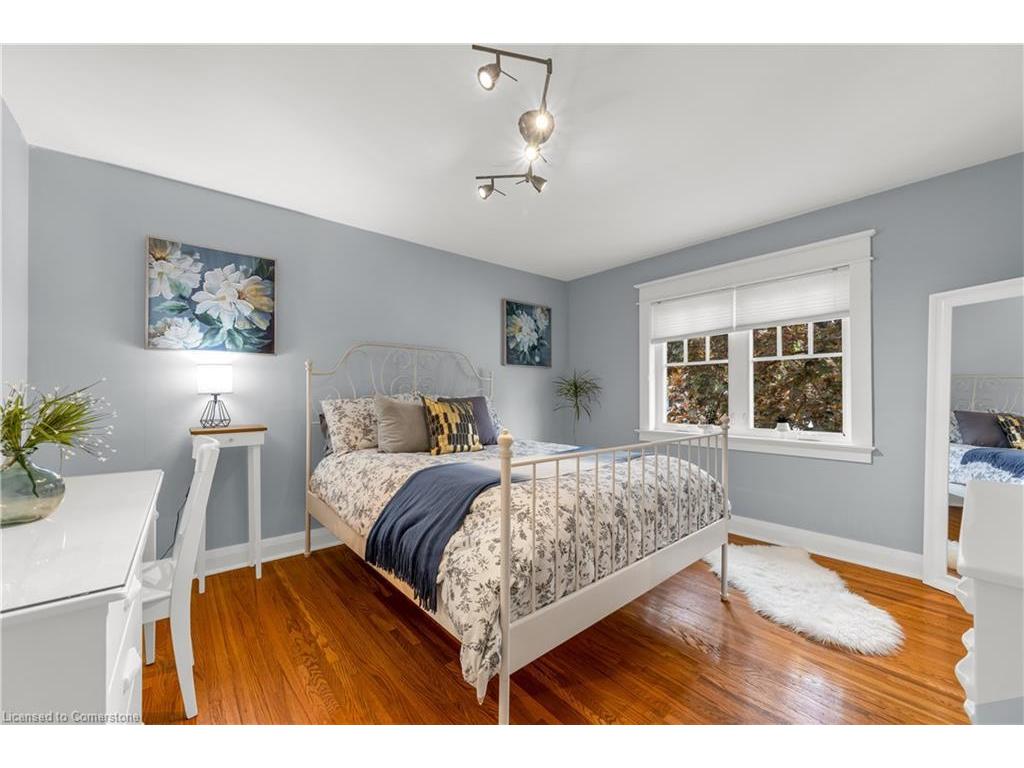 









605


Emerald

Street,
Burlington,




ON
L7R 2P3

