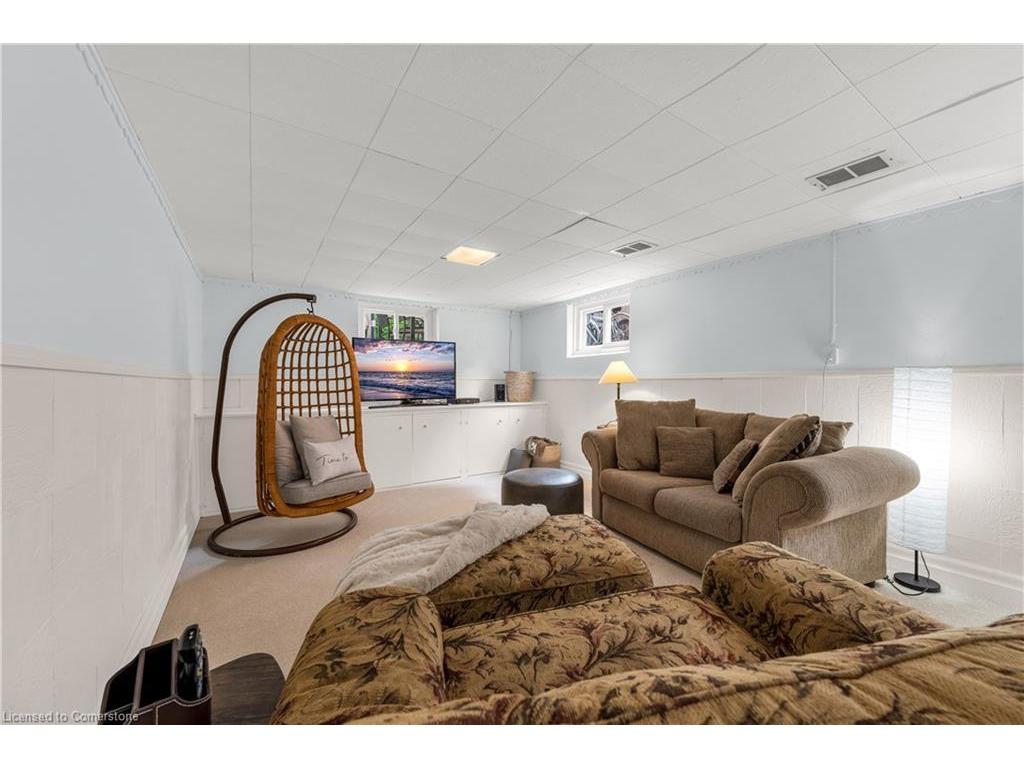 









605


Emerald

Street,
Burlington,




ON
L7R 2P3

