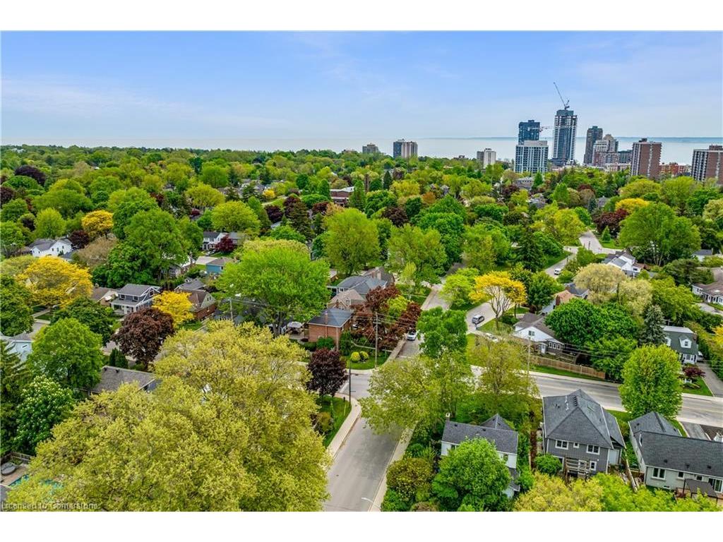 









605


Emerald

Street,
Burlington,




ON
L7R 2P3

