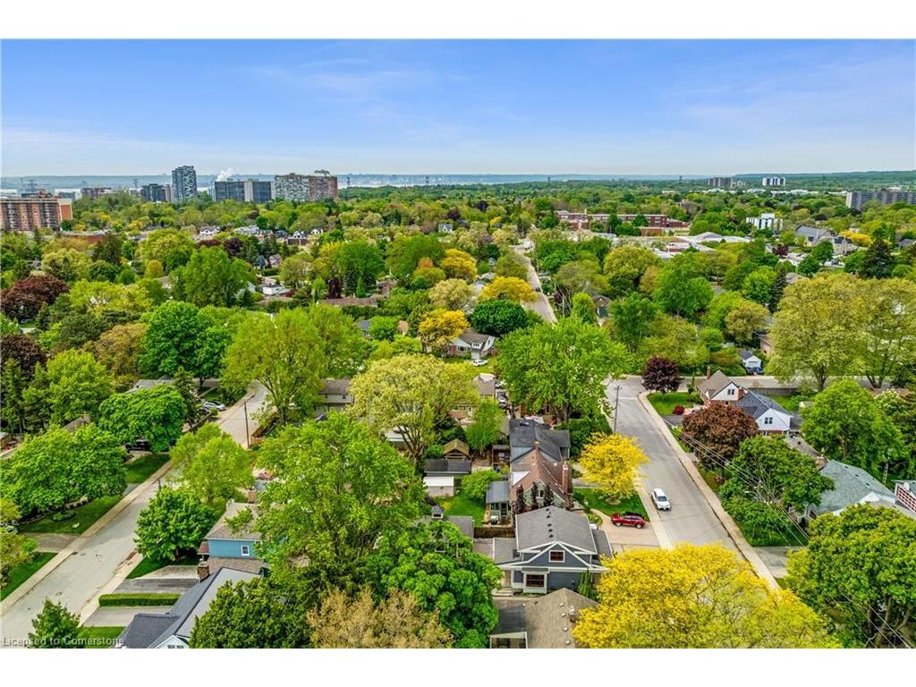 









605


Emerald

Street,
Burlington,




ON
L7R 2P3

