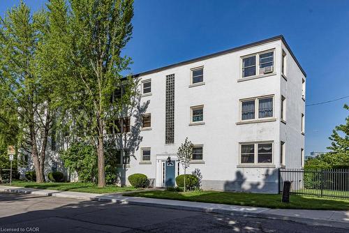 Featured Listing Photo