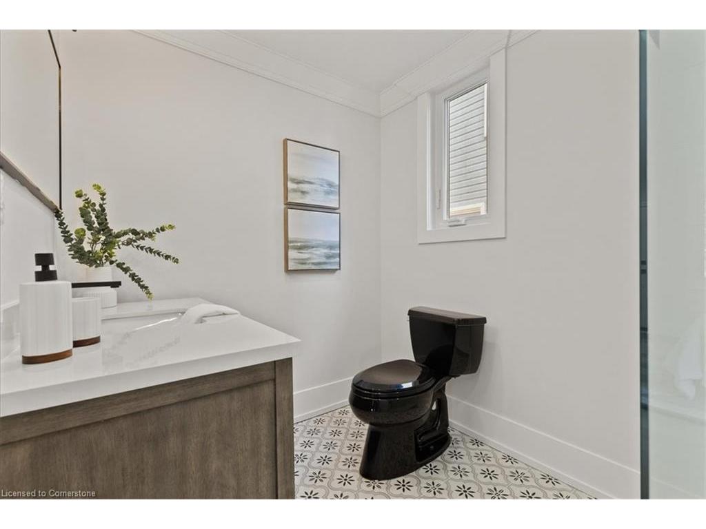 









81


Samuel

Street,
Kitchener,




ON
N2H 1P5

