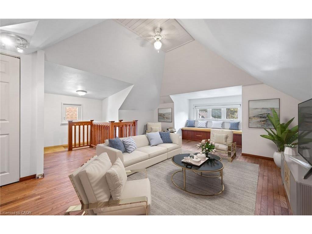 









124


Eastbourne

Avenue,
Hamilton,




ON
L8M 2M8

