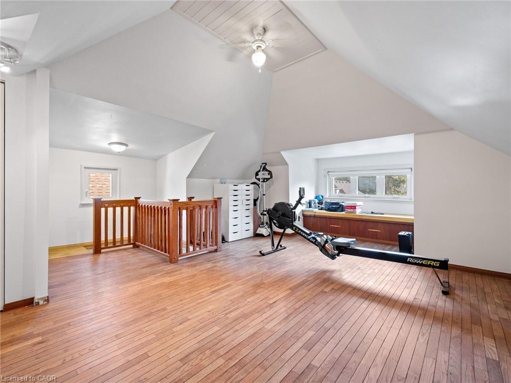 









124


Eastbourne

Avenue,
Hamilton,




ON
L8M 2M8

