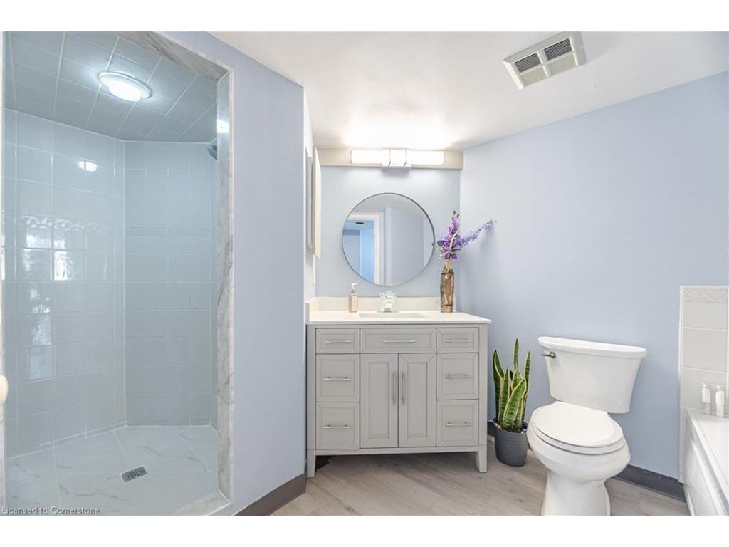 









45


Kingsbridge Garden

Circle, 3208,
Mississauga,




ON
L5R 3K4

