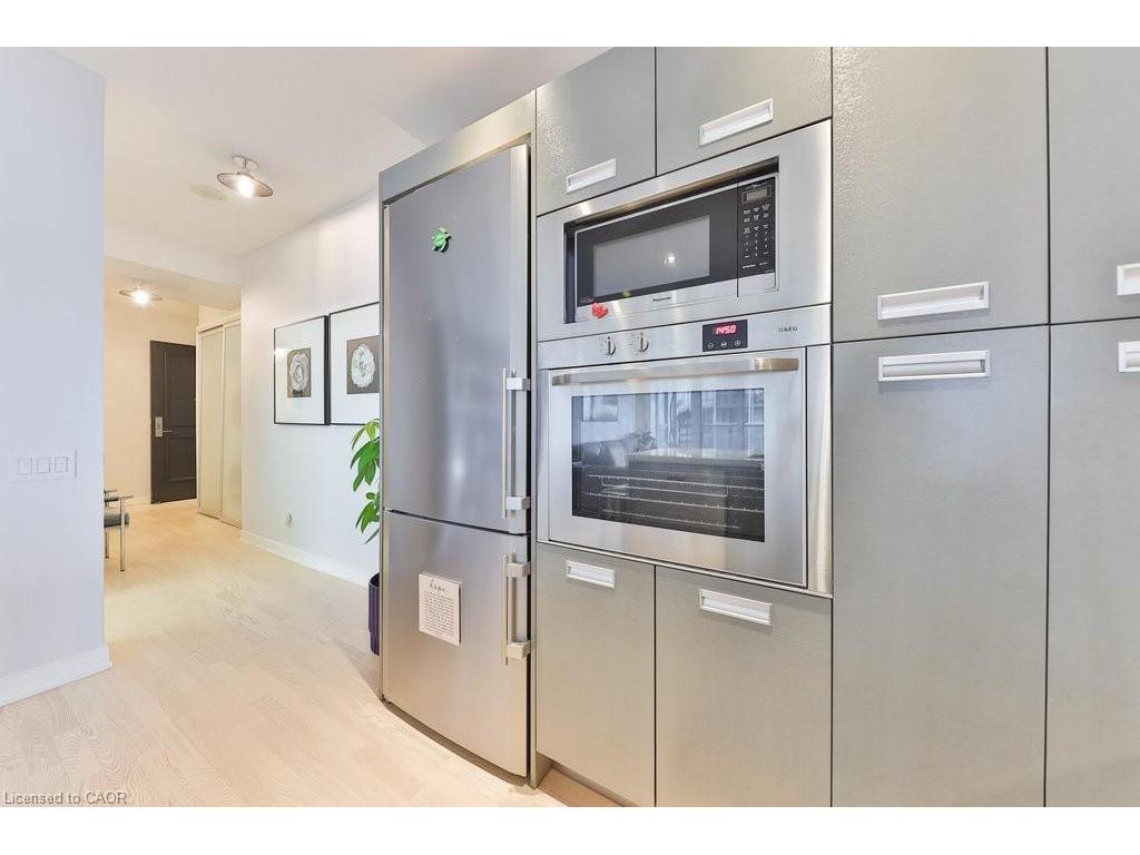 









88


Park Lawn

Road, 1511,
Toronto,




ON
M8Y 0B5

