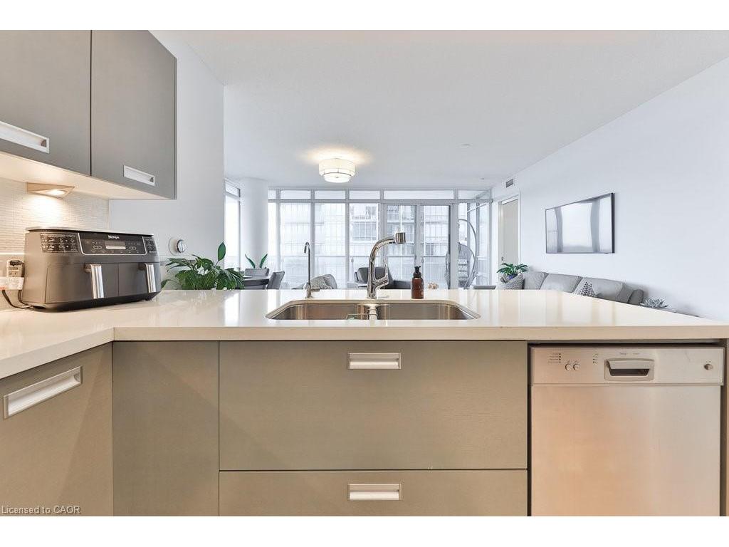 









88


Park Lawn

Road, 1511,
Toronto,




ON
M8Y 0B5

