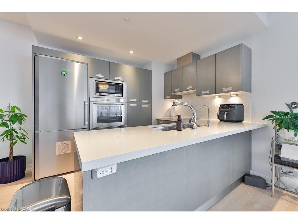 









88


Park Lawn

Road, 1511,
Toronto,




ON
M8Y 0B5

