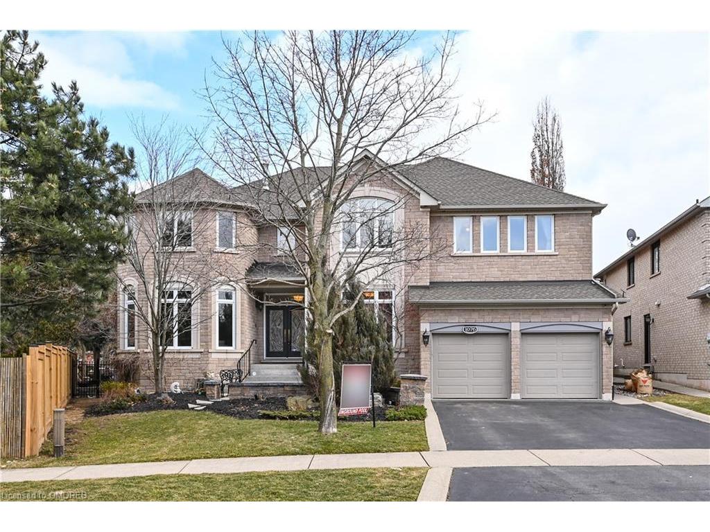 









1076


Skyvalley

Crescent,
Oakville,




ON
L6M 3L2


