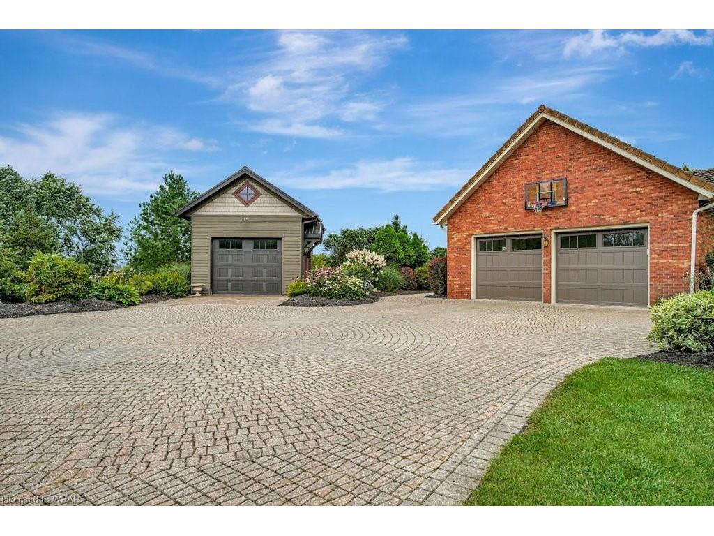 









146


Silver Maple

Crescent,
North Dumfries,




ON
N1R 5S6

